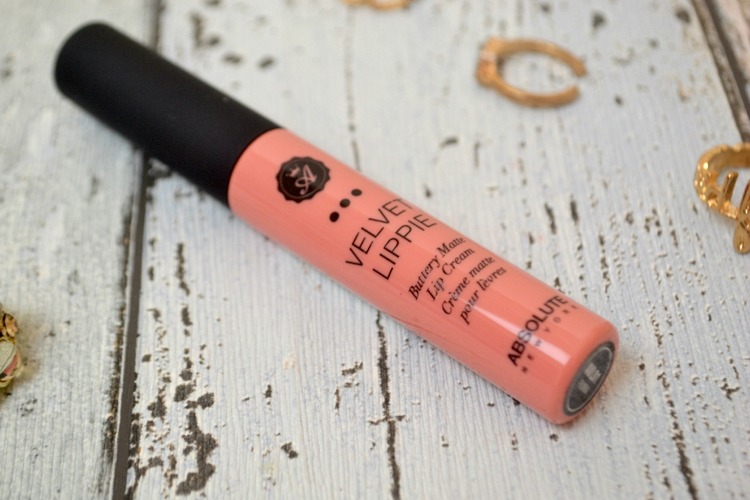 Velvet Lippie absolute new york