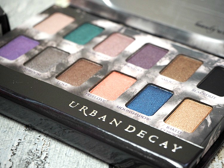 Urban Decay Shadow Box