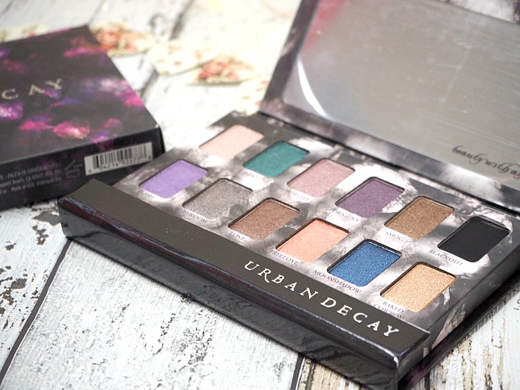 Urban Decay Shadow Box