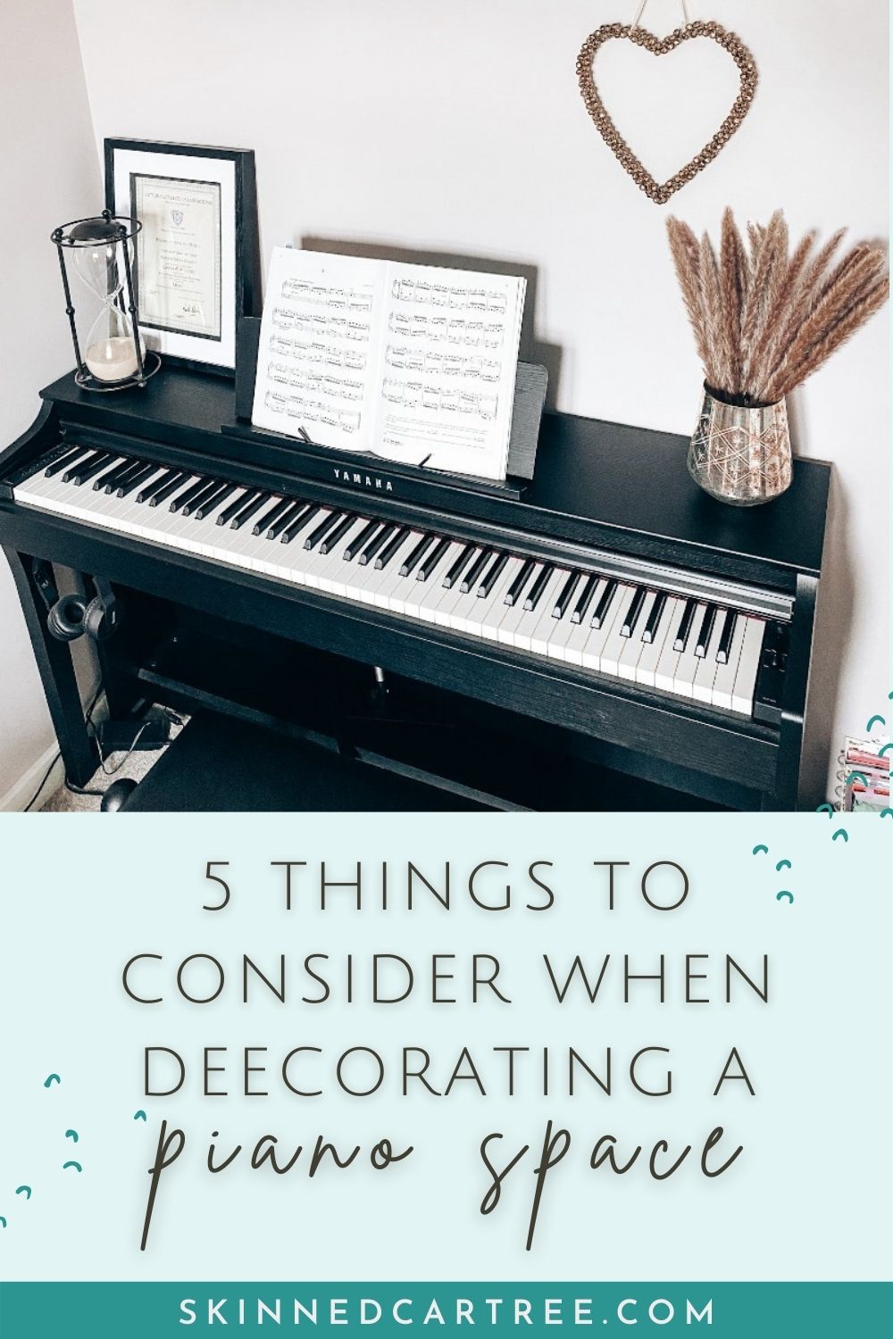 decorating a piano space pin with an image of a piano styled in dark academia aesthetic