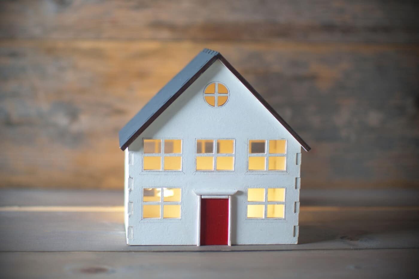 Putting An Offer In On A House In The UK