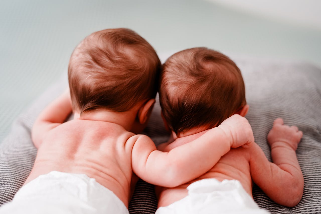 Useful Tips for Parenting Twins