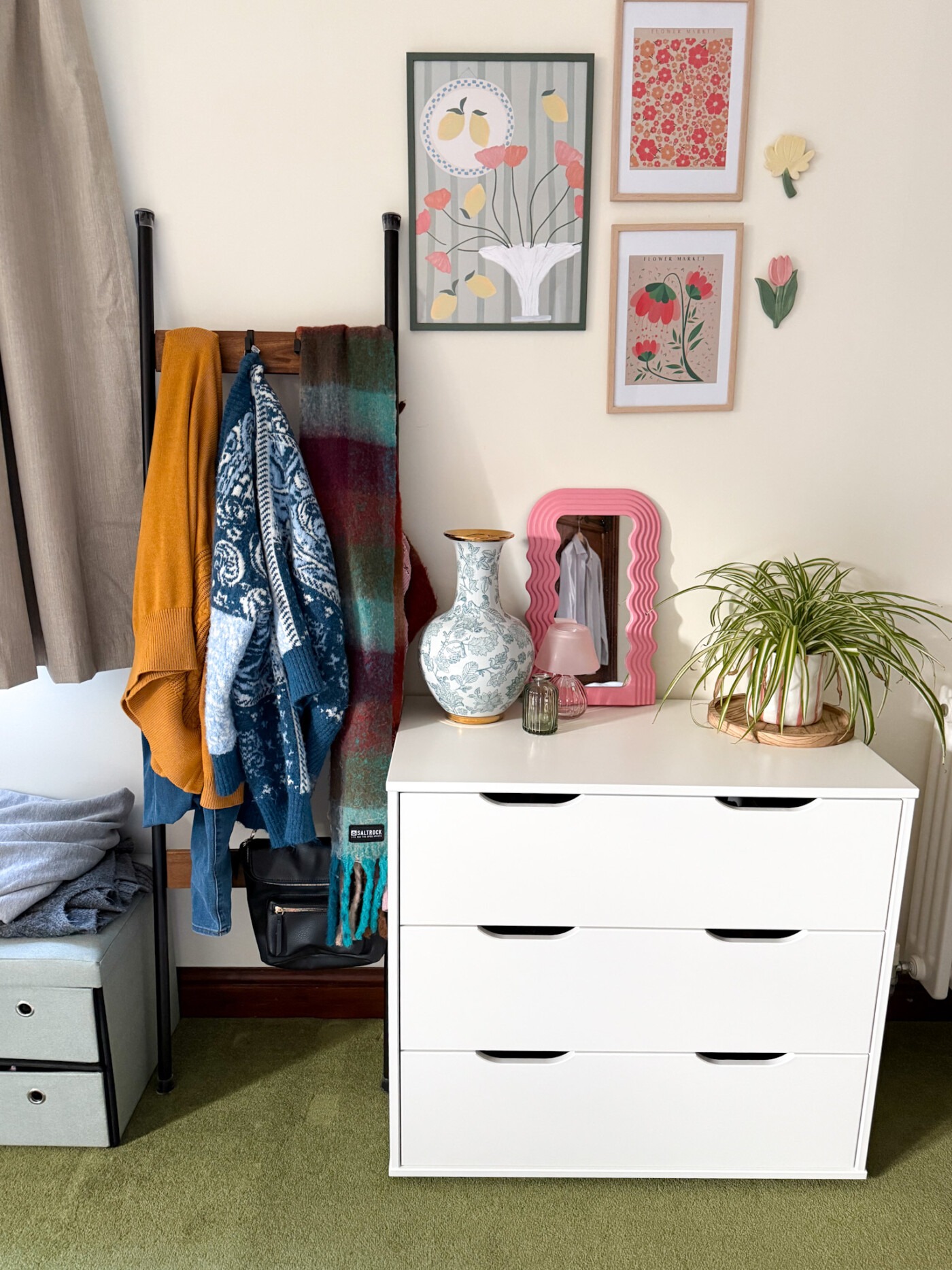 Bed Kingdom dresser