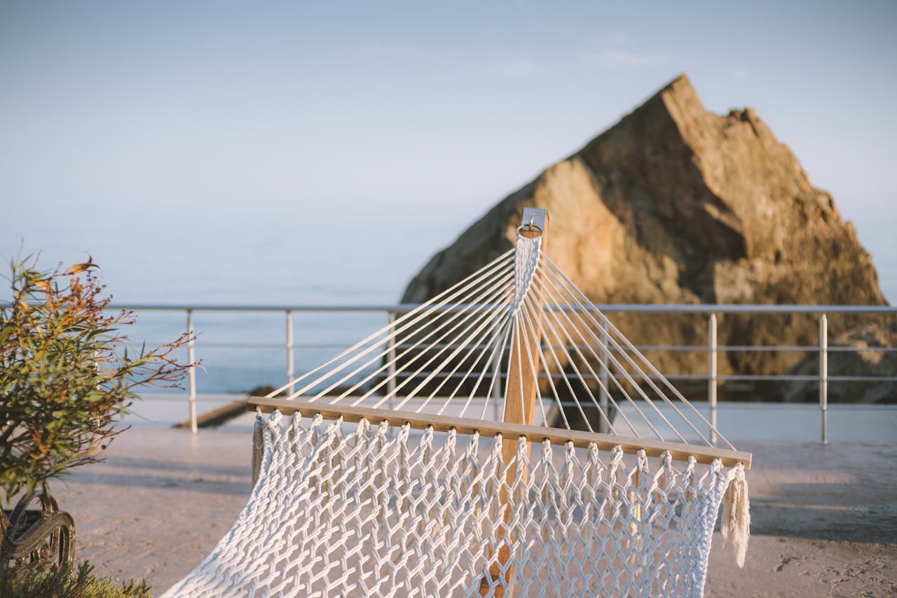 6 Reasons a Wooden Hammock Stand Is the Perfect Addition to Your Garden