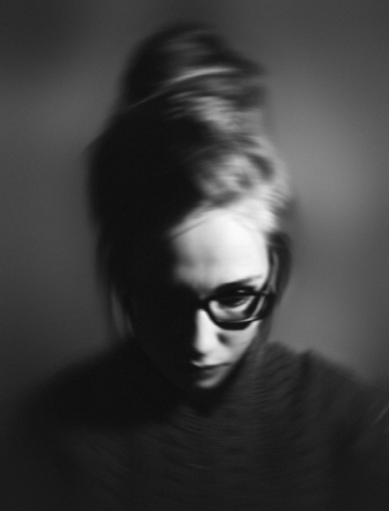 Exploring Bipolar Disorder: Signs, Treatment and Support
