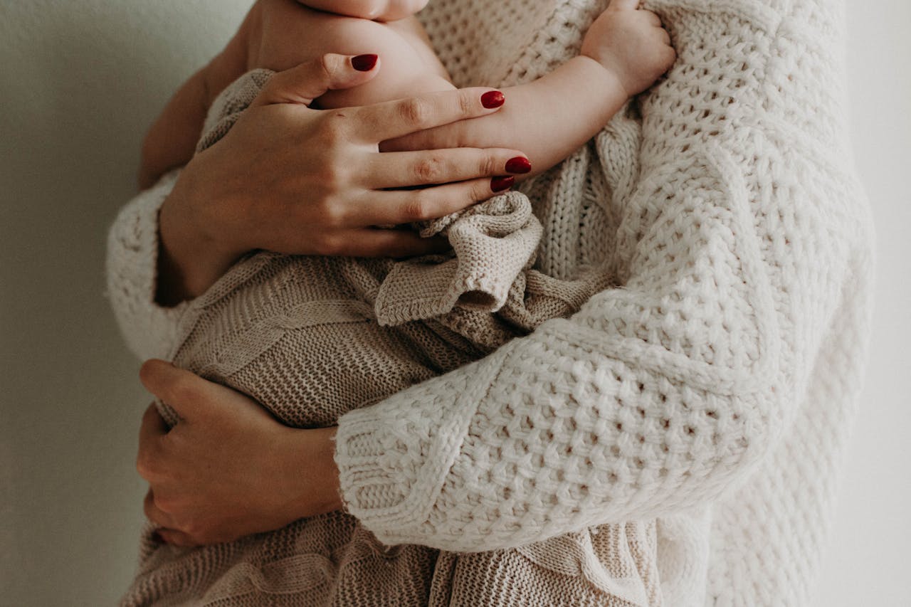 Why Weight Loss Feels Different After Motherhood&mdash;and What Actually Helps
