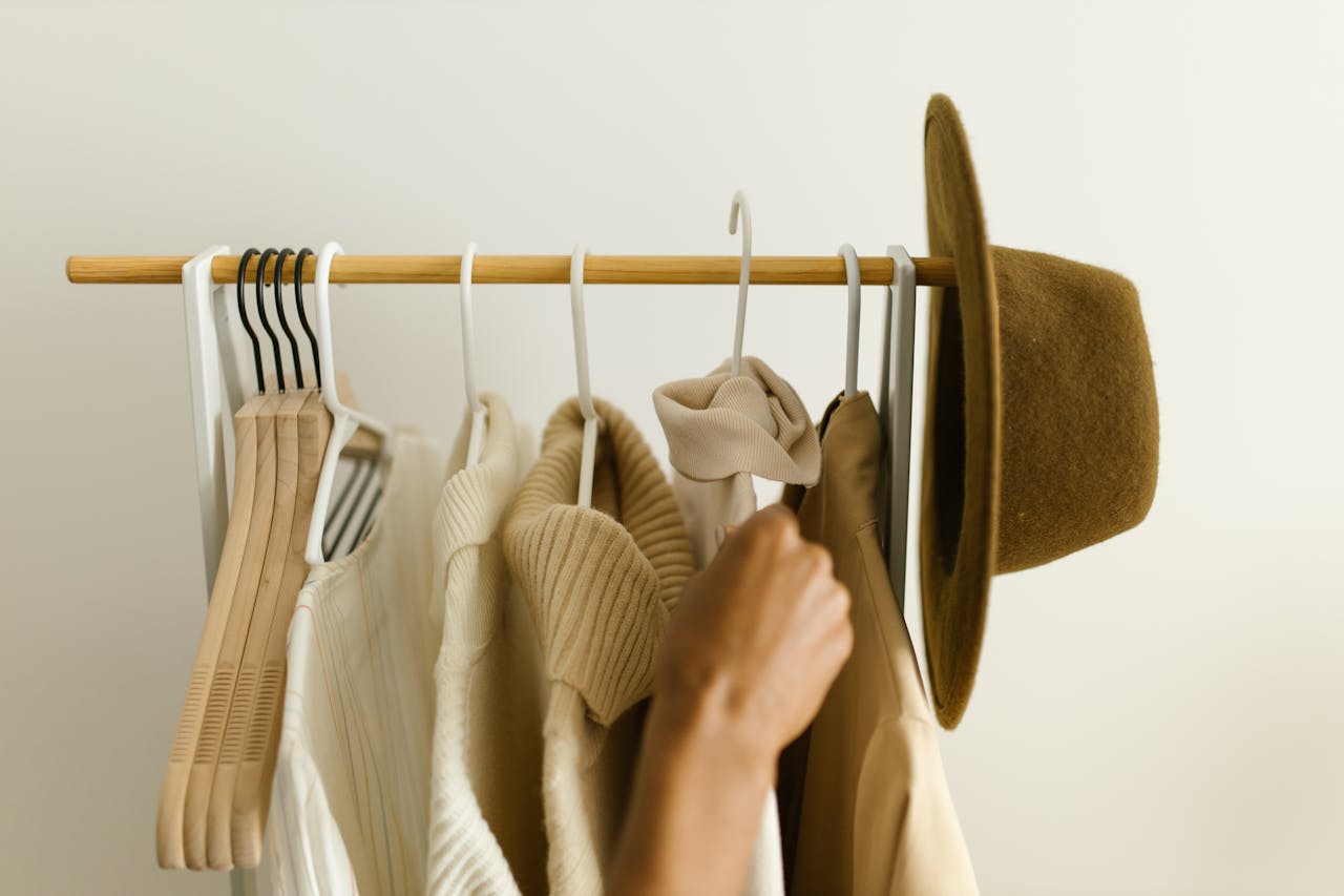 How to Create a Stylish Yet Practical Wardrobe for Men This Year